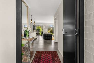 32 Robert Hastie Drive_3