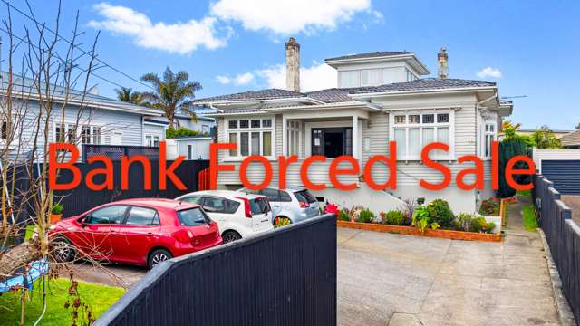 Bank Forced Sale - MUST BE SOLD!