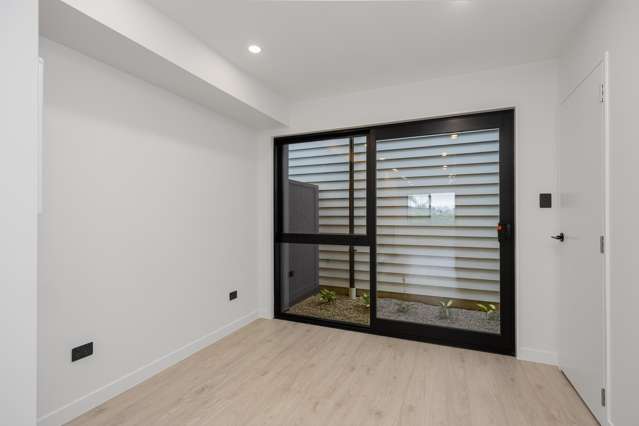 2/75 Te Taruna Drive Milldale_3