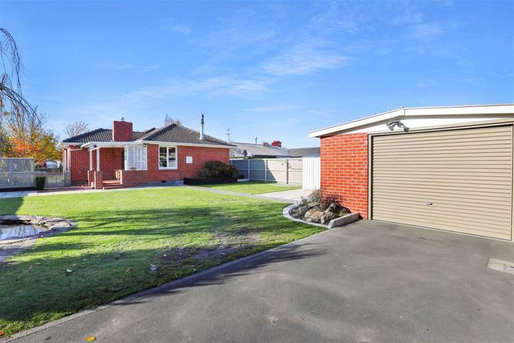 24 Baker Street Allenton_24