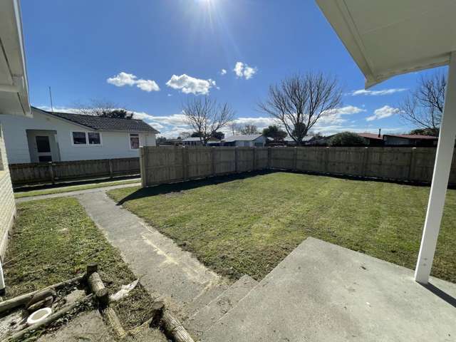 15 Livingstone Road 10480_2