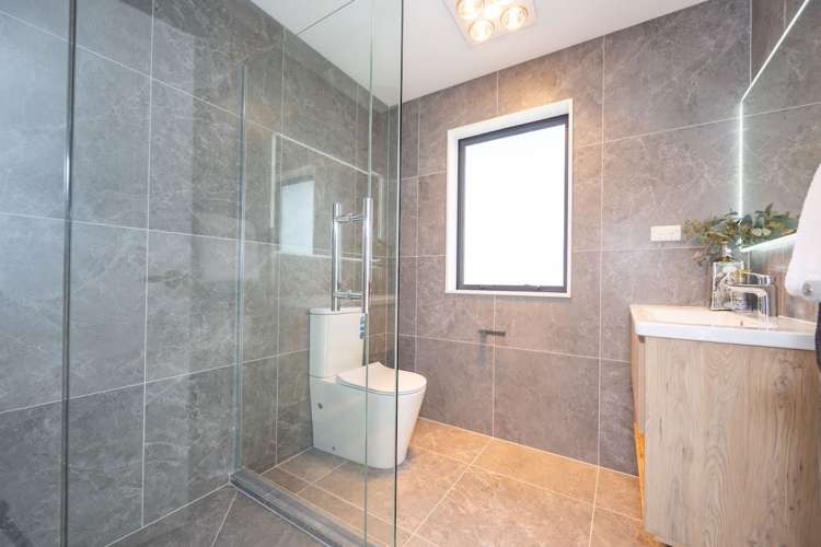 13 Spars Road Wainui_22