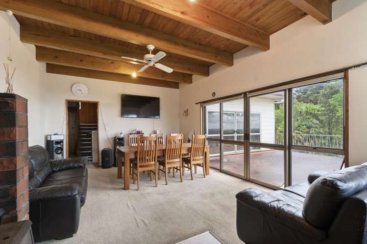 259 Albert Road Tokomaru_9