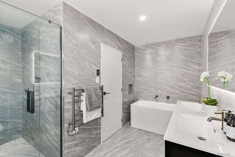 8b Ringwood Street Torbay_10