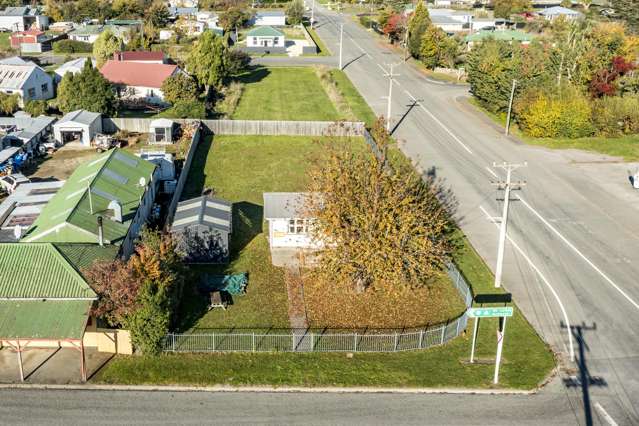 21 Lyndon Street Waiau_2