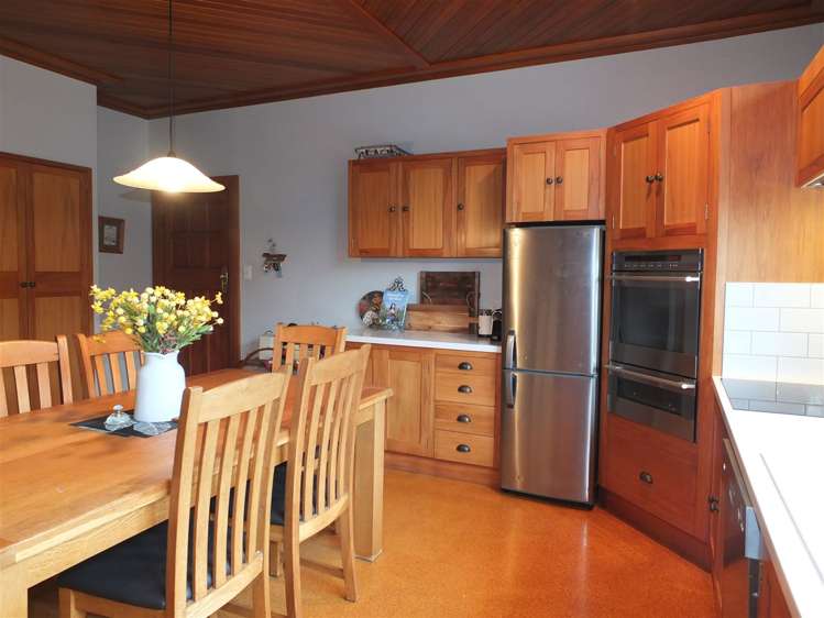 1 Saint Johns Avenue Highfield_6