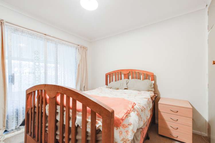 52 Lyndhurst Crescent Aranui_8