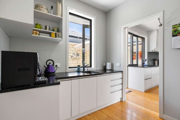 19 Ajax Head Pauanui_7