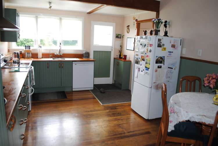 24 Endeavour Street Marfell_5