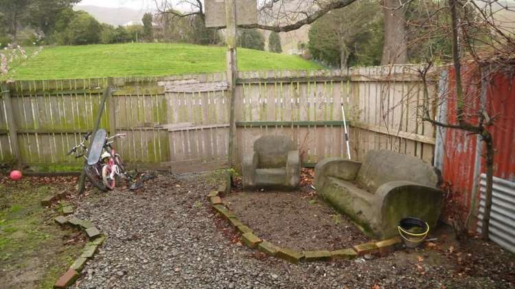 4261 Christchurch Akaroa Road Little River_1