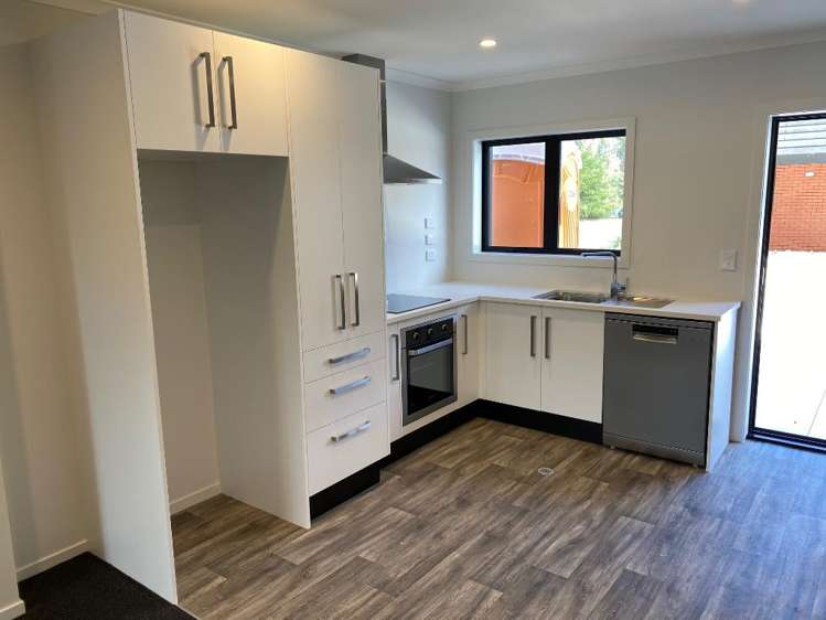 5/61 Albert Street 1074_5