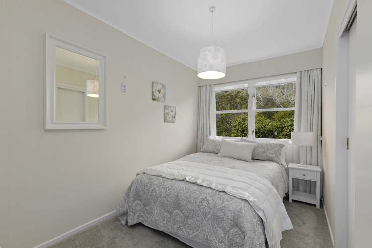 4 Harewood Grove Pinehaven_14
