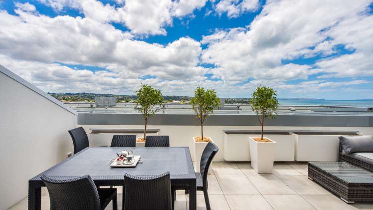 1/579 Beach Road Rothesay Bay_10