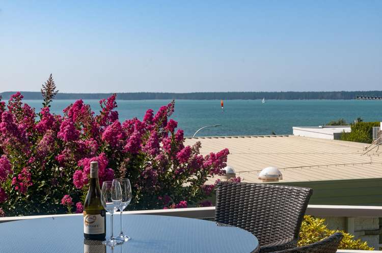 38 Woods Avenue Matua_7