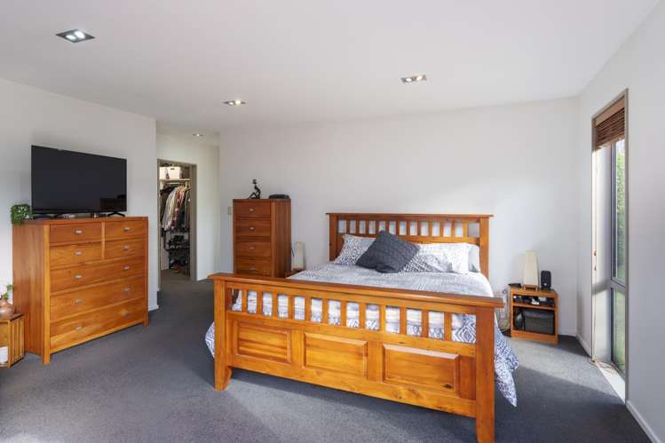 3 Bluestone Drive Waitikiri_14