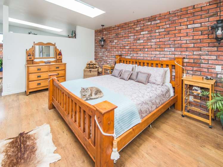 9 Putiki Drive Durie Hill_16