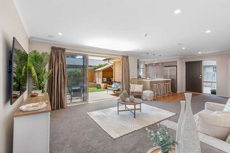 33b Parnwell Street Burwood_2