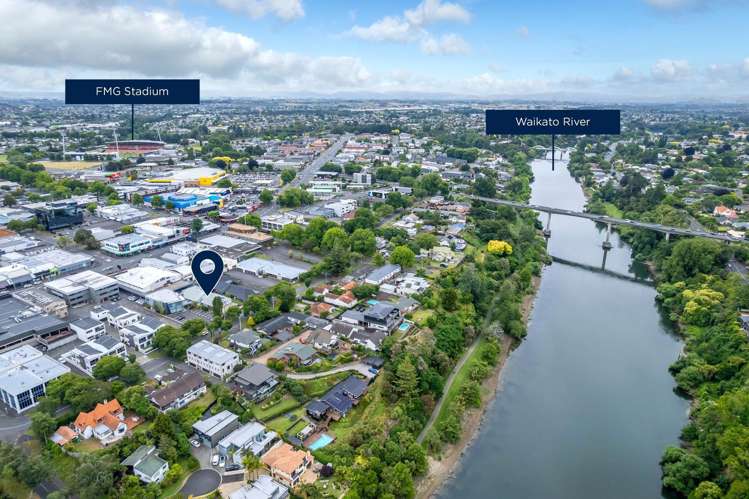 1-2/11 Clifton Road Hamilton Central_3