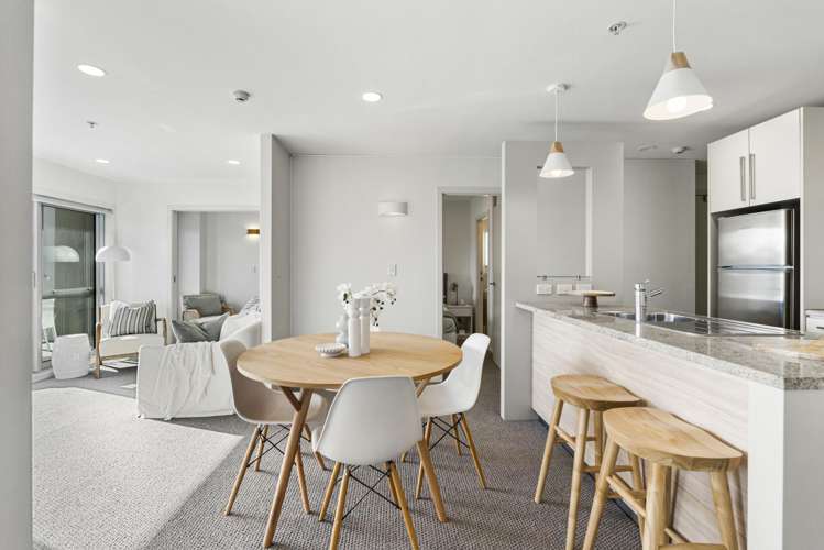 303/4 Wagener Place Mount Albert_5