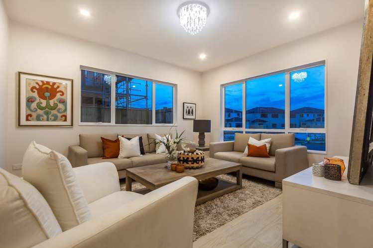 6 Cloghfin Place Flat Bush_11