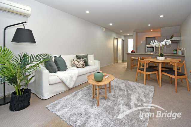 2/38 Brockworth Place Riccarton_2