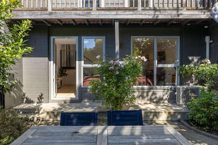 4/100 Papanui Road Merivale_13