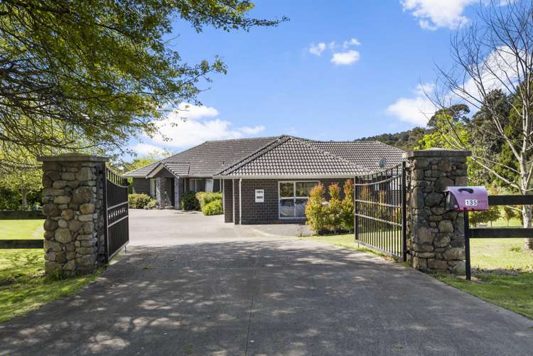 135 Drury Hills Road Drury_2