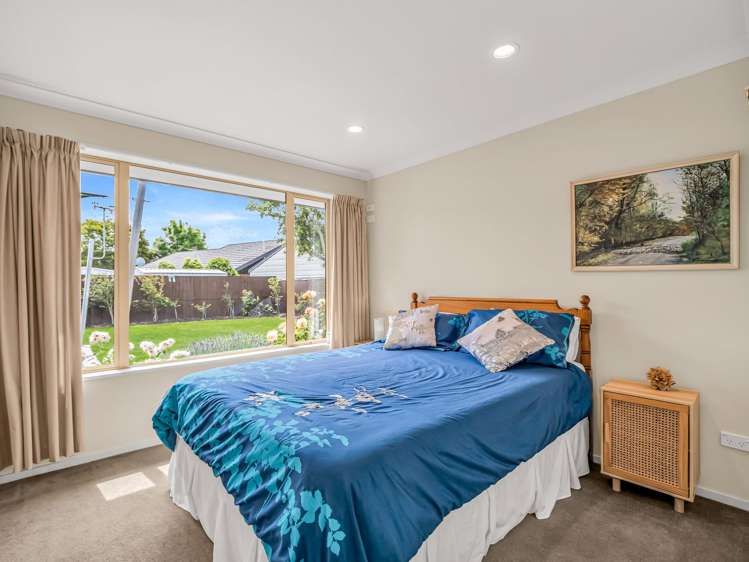 13 Paget Drive Woodend_12