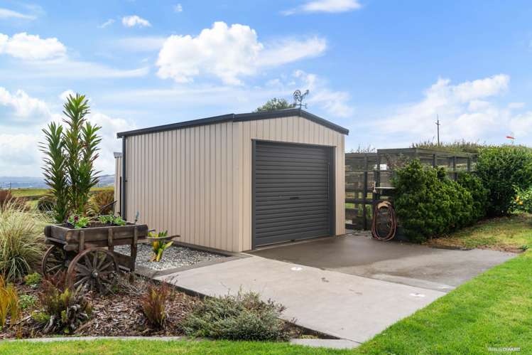 18 Lawrence Carter Drive Bombay_22