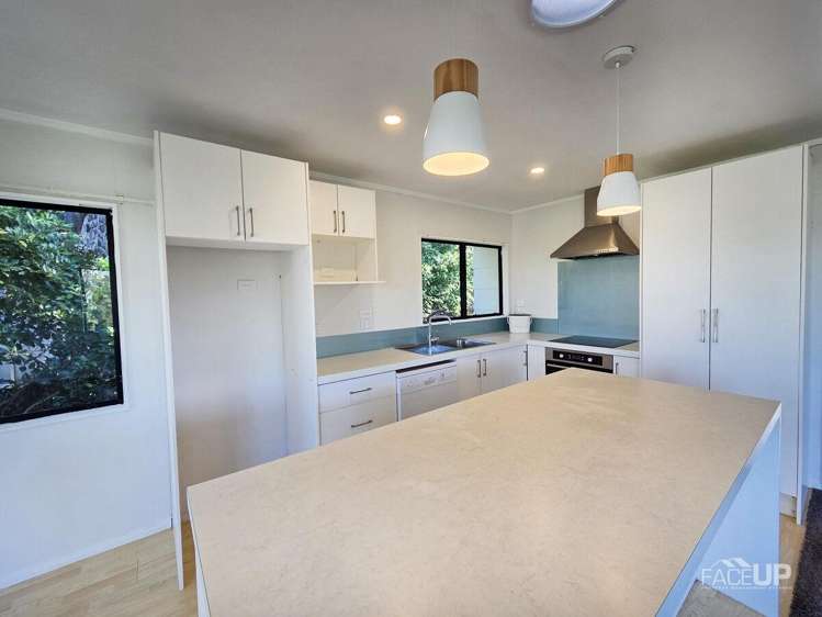 1 Fernhaven Place Massey_6