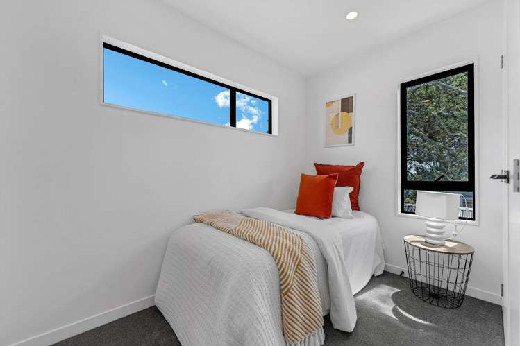 21B County Road Torbay_15