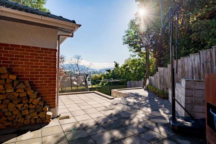 45 Easther Crescent Kew_22