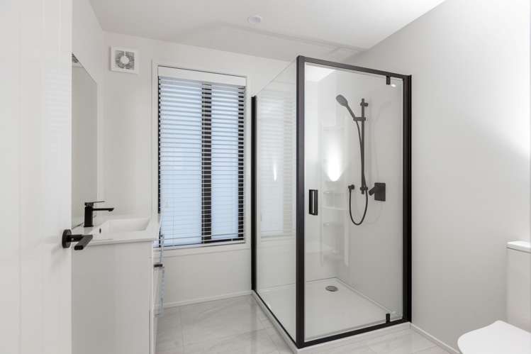 33 Marine Corps Drive Solway_16