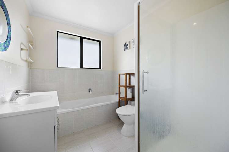 21 Cartmel Avenue Massey_9