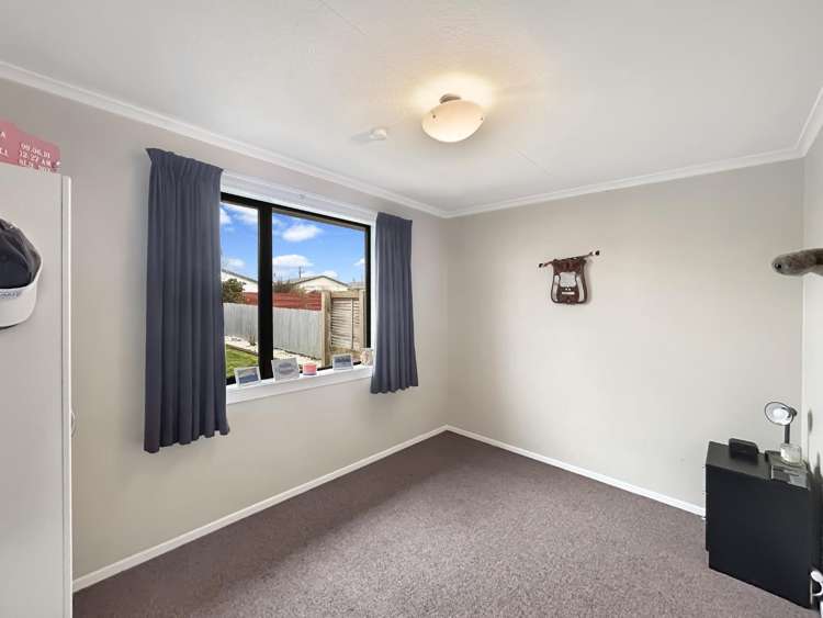 137 Edinburgh Crescent 2263_8