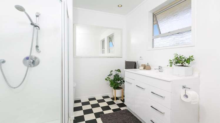 16 Te Hono Street Maungatapu_9