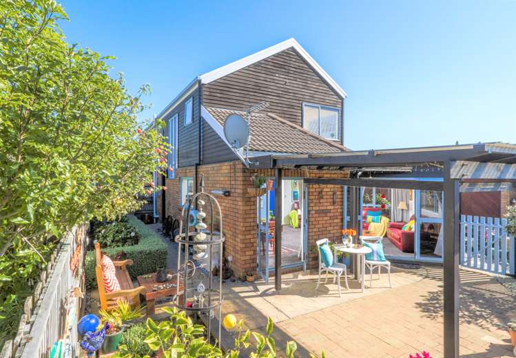 12 Highgrove Way The Wood_19