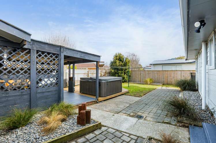 143 California Drive Totara Park_20