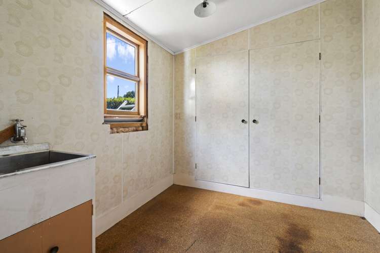 8 Ross Street Marton_14