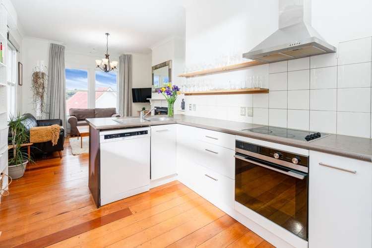 24 Charlotte Avenue Brooklyn_8