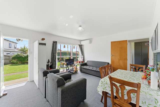 1-3/34 Buckingham Crescent Papatoetoe_2