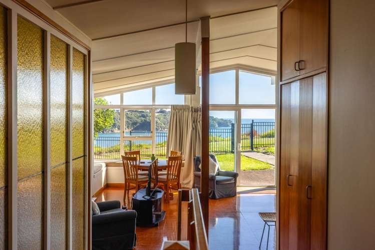 195 Ocean View Road Oneroa_19