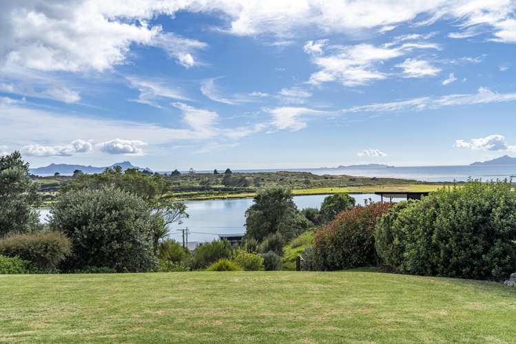 11C Seascape Crescent Waipu_24