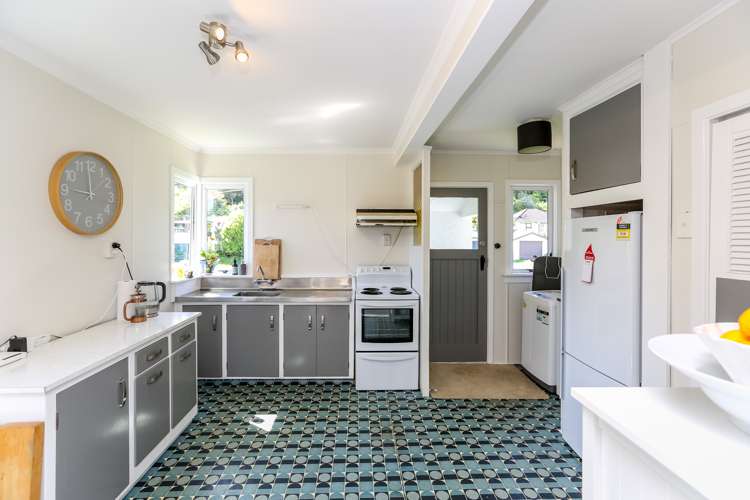 16 Awanui Street Merrilands_6