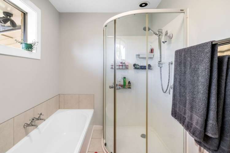 23 Ottrey Street Clifton_10