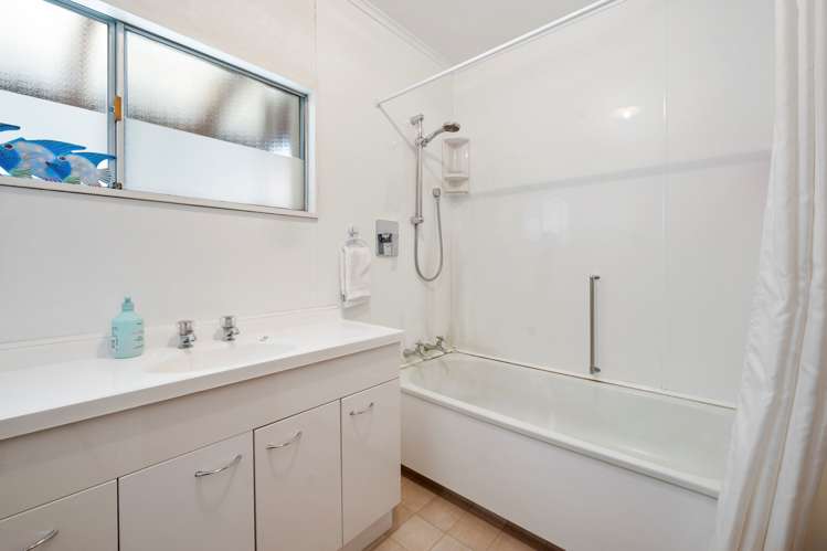 21b Grey Street Glenholme_8