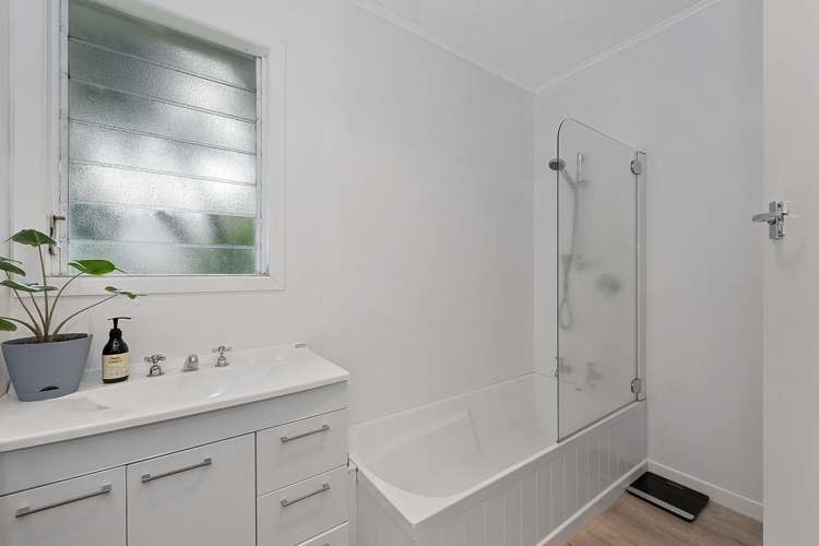 77 Insoll Avenue Enderley_7