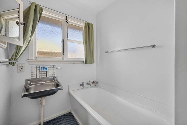 95 Carisbrooke Street Aranui_10