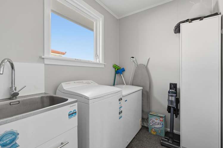37 Kinmont Crescent Newfield_14