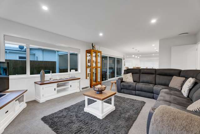 92 Smart Road Glen Avon_2